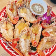 จันทร์ธารา Restaurant