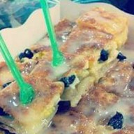 โรตีป้าหล้า & ผัดไทยริมน้ำ