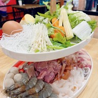 จันทร์ธารา Restaurant