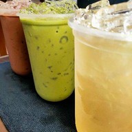 บ้าน..กาแฟสด..แยก 8