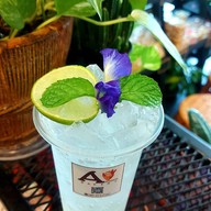 อมร Coffee & Bakery -