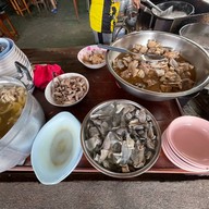 ข้าวต้มปลานายเตี้ย (หน้าวัดป่า)