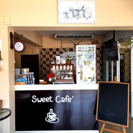 หน้าร้าน Sweet Cafe'by nannie