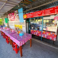 ก๋วยจั๊บน้ำข้น ขาหมู วาริน