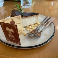 Into the Woods Cafe