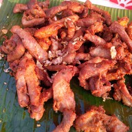 หมูทอดช่างหล่อ อำนาจเจริญ