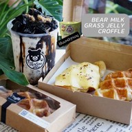 NHOD โหนด หนมจีนใต้คาเฟ่ ตรงข้ามโรงแรมดาราเทวี