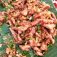 หมูทอดช่างหล่อ อำนาจเจริญ