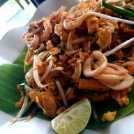 ผัดไทเตาถ่านเชียงใหม่ (เจ้าเดิมคันคลอง มช.) โครงการเพลินเพลส