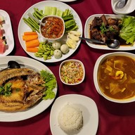 เมนูของร้าน ครัวต้นไม้ อาหารใต้