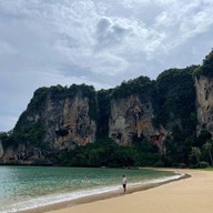 บรรยากาศ หาดต้นไทร