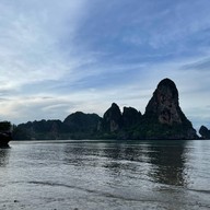 บรรยากาศ หาดต้นไทร