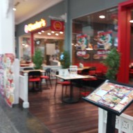 หน้าร้าน Yai Chinese Restaurant มาเก็ตวิลเลจ