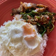 อิ่มอร่อยอ๋อยตามสั่ง