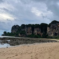 บรรยากาศ หาดต้นไทร
