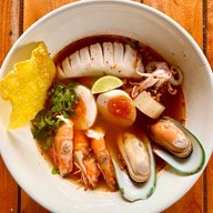 ณ บ้านป่า ก๋วยเตี๋ยวต้มยำ