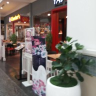 หน้าร้าน Yai Chinese Restaurant มาเก็ตวิลเลจ