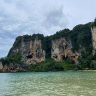 บรรยากาศ หาดต้นไทร