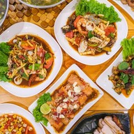 ร้านนัวนอกไห สิรินธร