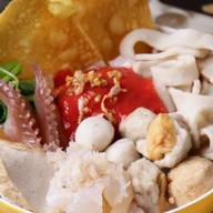 เย็นตาโฟทรงเครื่อง ข้าวผัดปู-ตามสั่งอินดี้2 อินดี้2