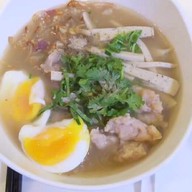 Ăn cơm - อัน เกิม แหนมเนือง &ก๋วยจั๊บญวน
