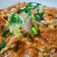 ข้าวหมูทอดเดลิเวอรี่ เจริญกรุง 107 ตรงข้ามอเมซอน