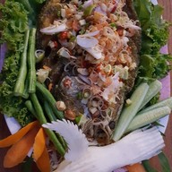รักบัว