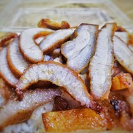 ข้าวหมูทอดเดลิเวอรี่ เจริญกรุง 107 ตรงข้ามอเมซอน