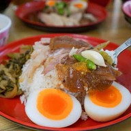 ขาหมูดำเนิน@โพธาราม