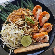 ป.สุกี้ ผัดไทย หอยทอด กะทะร้อน -