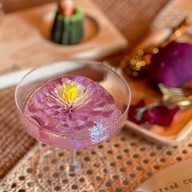 Bread Crumbs Cafe’