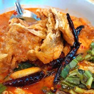 ข้าวหมูทอดเดลิเวอรี่ เจริญกรุง 107 ตรงข้ามอเมซอน