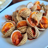 ครัววันดี ริมแม่น้ำเจ้าพระยา เมืองปทุม