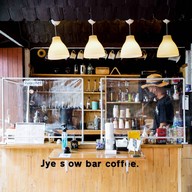 Jye slow bar coffee (ใจ สโลว์บาร์) กาแฟร้อน/เย็น กาแฟดริป
