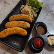 เมนูของร้าน Pint Factory Public House