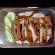 ข้าวหมูทอดอาหารตามสั่งครัวลุงปุ๊