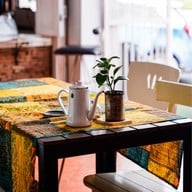 Jye slow bar coffee (ใจ สโลว์บาร์) กาแฟร้อน/เย็น กาแฟดริป