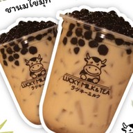 Lucky Milk and Tea Big C สัตหีบ