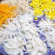 ขนมครกเลอะเทอะ