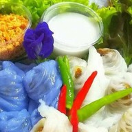 ข้าวเกรียบปากหม้อ หอมหวน