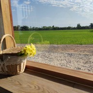 บรรยากาศ White House Cafe' Chainat