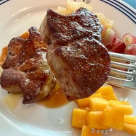 เมนูของร้าน Alex Dilling at Lord Jim's โรงแรมโอเรียนเต็ล