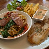 แฟมมิลี่ สเต็ก  เมืองเอก ปทุมธานี เมืองเอก ปทุมธานี