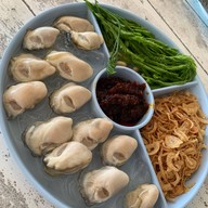 เมนูของร้าน ครัวเคียงคลื่น