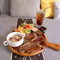 แฟมมิลี่ สเต็ก  เมืองเอก ปทุมธานี เมืองเอก ปทุมธานี