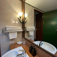 โรงแรมแอทอยุธยา