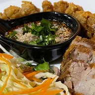 ราชาเมี่ยงปลา&ยำ (ยำ 35 บาท)