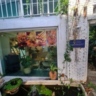 UJIM COFFEE ＆ RESTAURANT