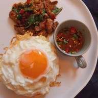 กะเพราหมีเบตง บางศรีเมือง