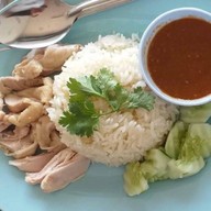 ข้าวมันไก่ใหญ่โต (ถ.ราษฎร์อุทิศ)